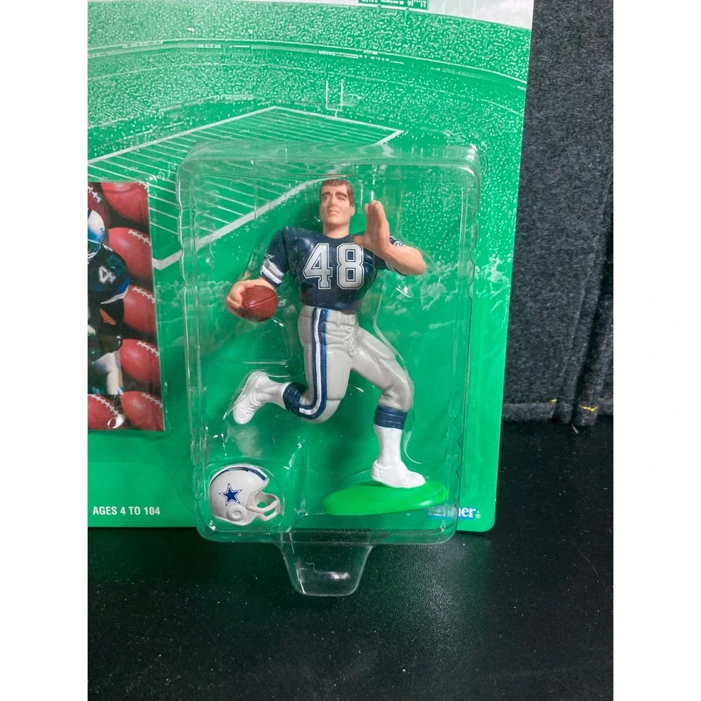 1997 Starting Lineup Daryl Johnston Dallas Cowboys NFL Figure with Card Kenner